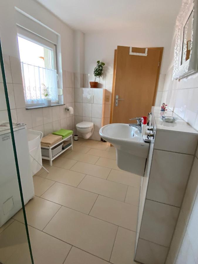 Schoen Moeblierte Wohnung In Genthin/ Ot Tucheim エクステリア 写真
