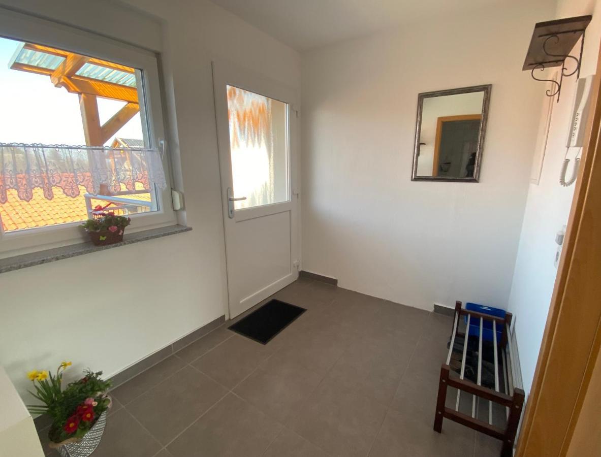 Schoen Moeblierte Wohnung In Genthin/ Ot Tucheim エクステリア 写真